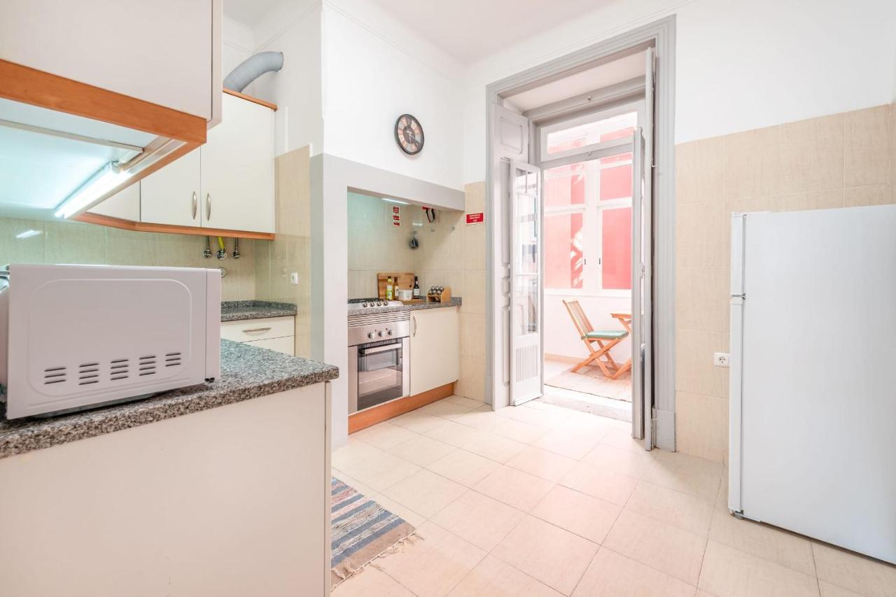 Vita Portucale ! Deluxe 3 Bedroom Apartment In Arroios Lisboa Ngoại thất bức ảnh